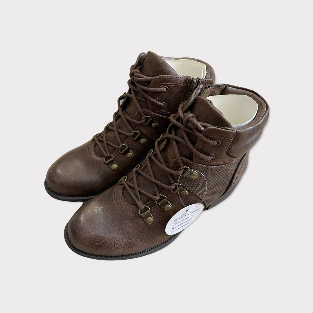 Croft & Barrow Sydneyy Women’s Hiker Boots – Size 5.5